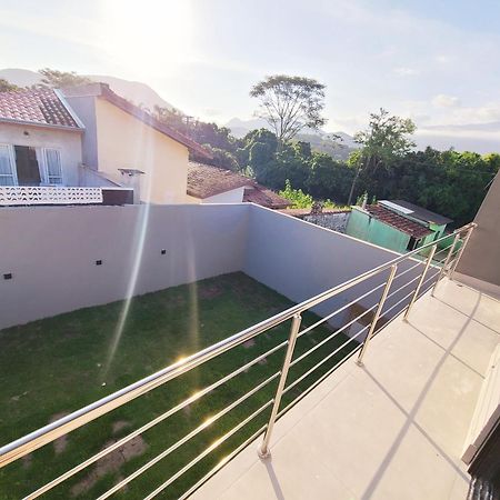 Linda Casa A 200M Da Praia Do Capricornio Caraguatatuba Extérieur photo